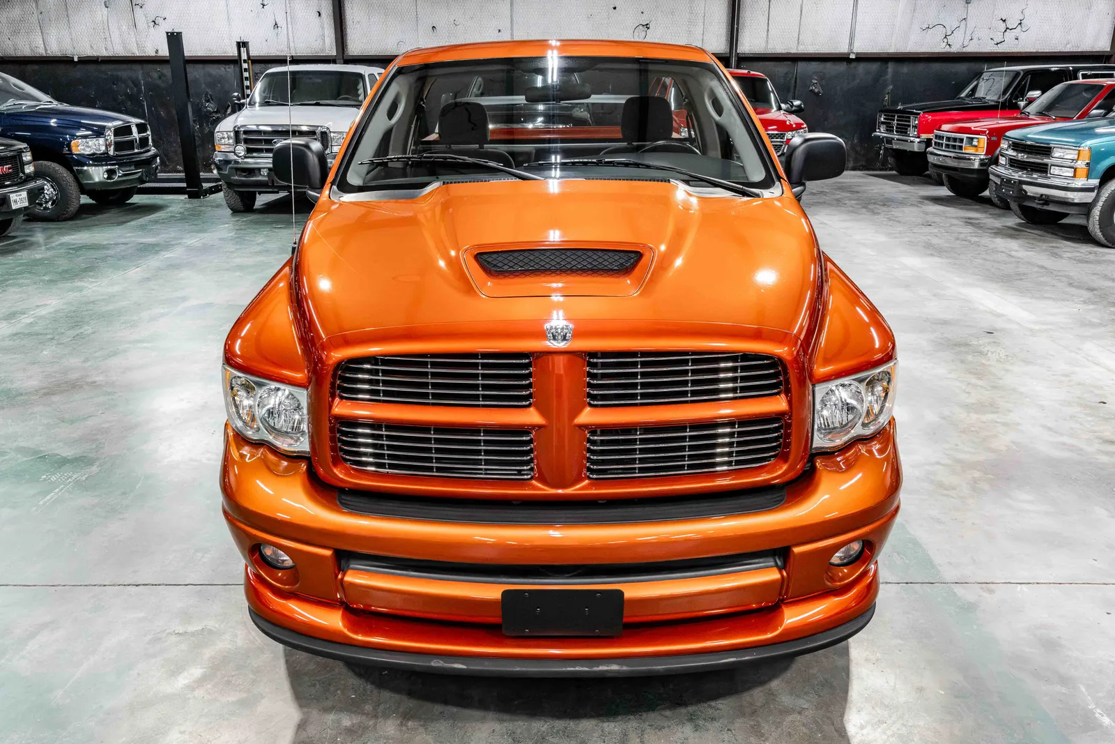 One Owner 2005-Dodge-Ram1500-TangerineMetallic-1D7HA16D35J627475--40.jpg